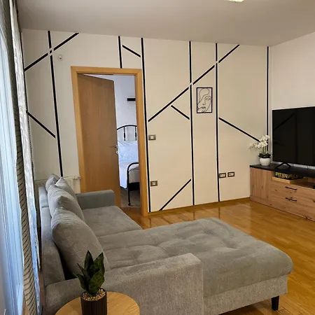 Apartman Titanium