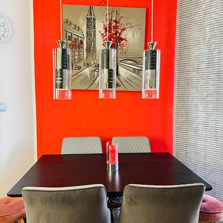 Titanium Apartman *